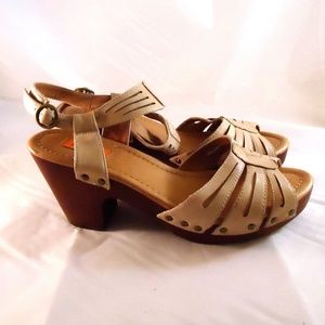 Miz Mooz Beige Leather Clog Wooden Heel Sandals